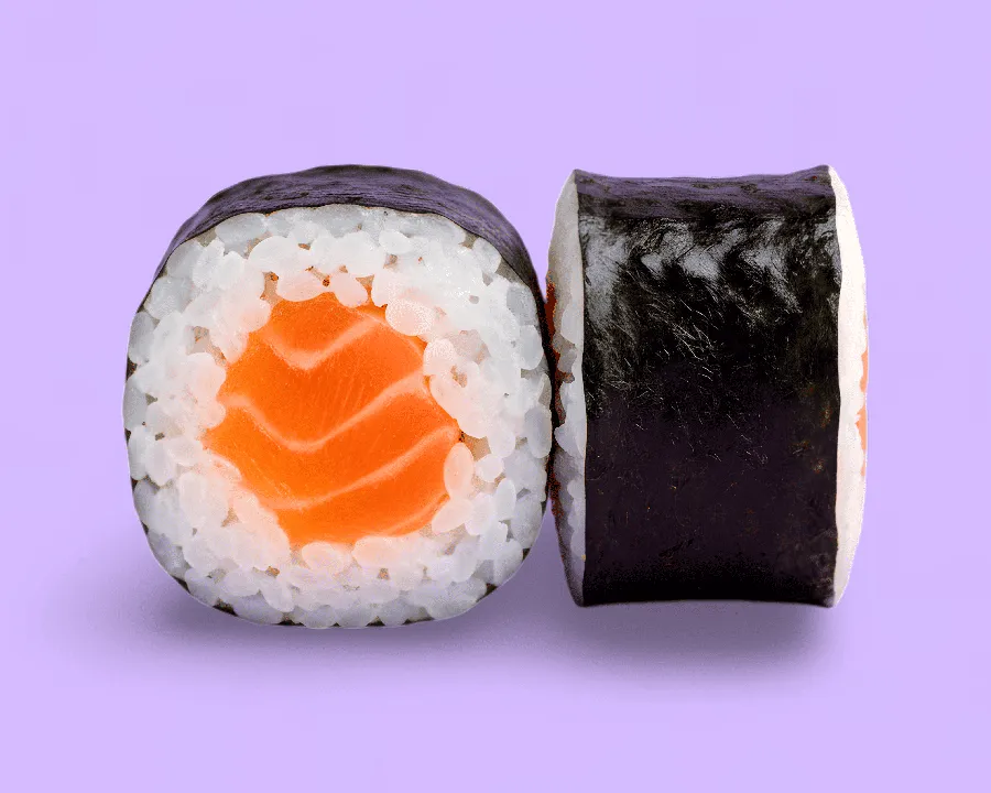 Ролл с лососем